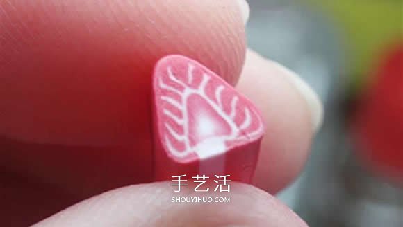 粘土草莓切片制作步驟圖解 做一個超逼真蛋糕 -  www.rpnrmr.com