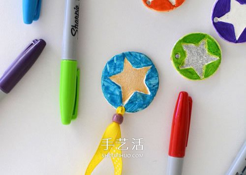 父親節(jié)小禮物：用硬紙板制作可愛獎(jiǎng)牌的方法 -  www.rpnrmr.com