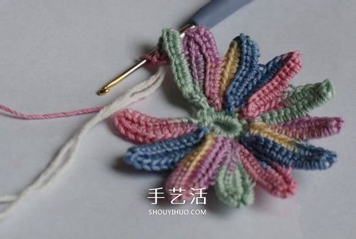 鉤針編織五彩菊的方法圖解 單元菊花的鉤織方法 -  www.rpnrmr.com