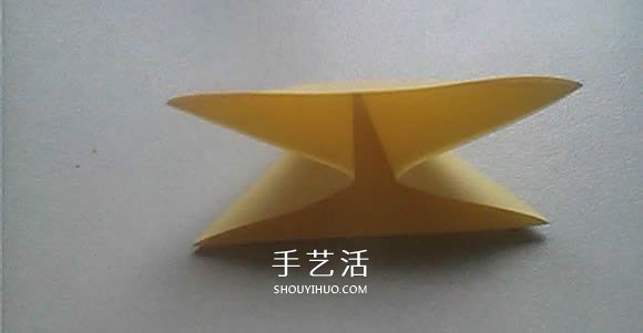 婚禮上的用花 立體百合的折紙方法圖解過(guò)程 -  www.rpnrmr.com