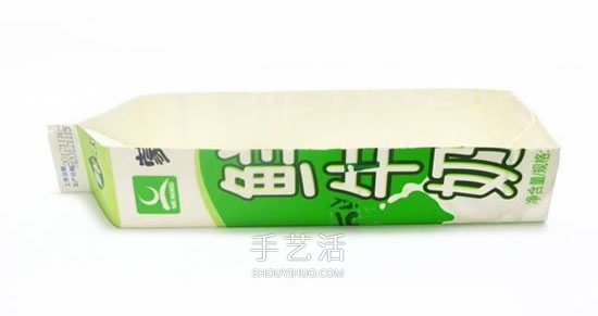 廢牛奶盒手工制作端午節(jié)龍舟的方法圖解 -  www.rpnrmr.com