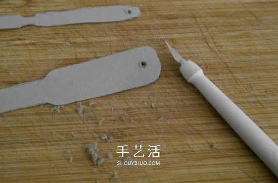 父親節(jié)掛飾手工制作 用硬紙板做工具掛飾 -  www.rpnrmr.com