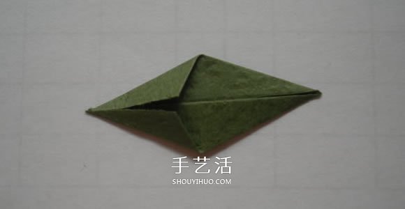最簡單折紙郁金香貼畫的制作方法圖解 -  www.rpnrmr.com