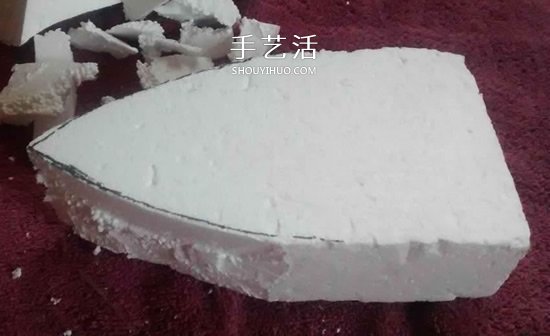 小學生簡單手工制作氣球動力船的方法教程 -  www.rpnrmr.com
