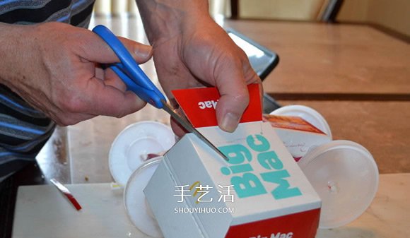 麥當(dāng)勞包裝盒廢物利用 手工制作酷炫賽車模型 -  www.rpnrmr.com