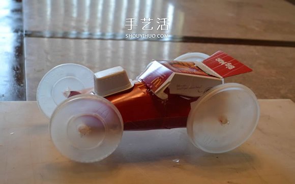麥當(dāng)勞包裝盒廢物利用 手工制作酷炫賽車模型 -  www.rpnrmr.com
