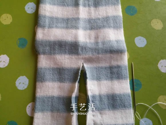 簡單自制布娃娃！襪子猴的制作方法圖解 -  www.rpnrmr.com