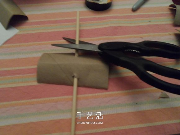 廢物利用做玩具船的方法 -  www.rpnrmr.com