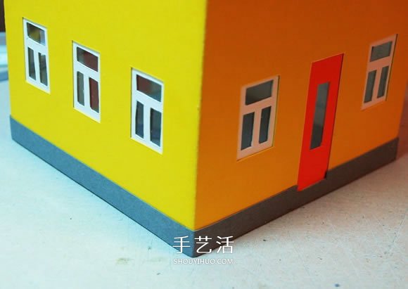 卡紙手工制作圣誕節(jié)房屋模型裝飾 -  www.rpnrmr.com
