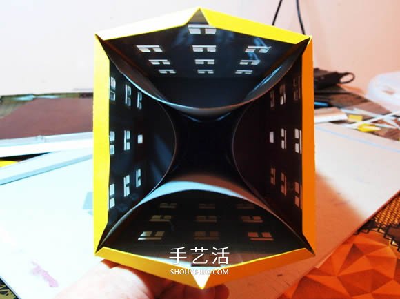 卡紙手工制作圣誕節(jié)房屋模型裝飾 -  www.rpnrmr.com