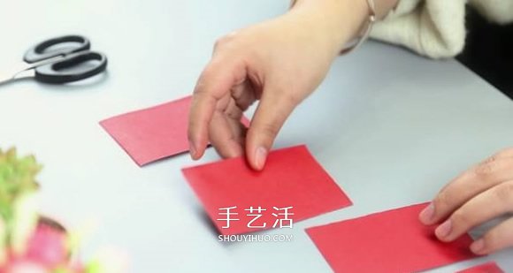 卡紙手工制作一串爆竹裝飾的做法 -  www.rpnrmr.com
