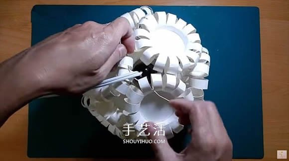 自制超好看紙杯燈籠的方法教程 -  www.rpnrmr.com