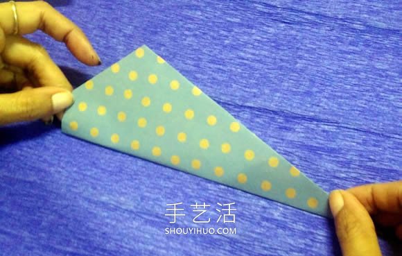 一步一步折紙鯨魚的簡單圖解教程 -  www.rpnrmr.com