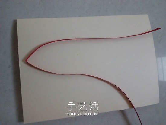 自制衍紙情人節(jié)賀卡的方法圖解教程 -  www.rpnrmr.com