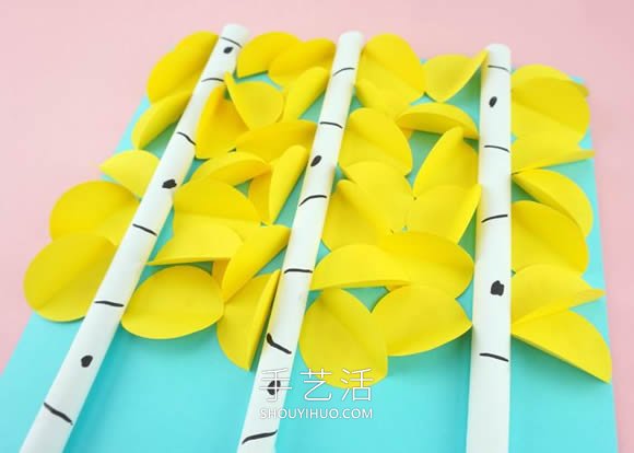 幼兒園手工制作秋天紙白楊樹貼畫的做法教程 -  www.rpnrmr.com