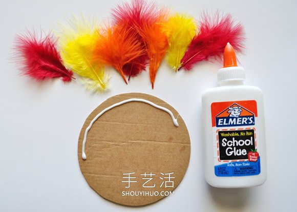 幼兒園手工制作感恩節(jié)卡紙火雞的做法教程 -  www.rpnrmr.com