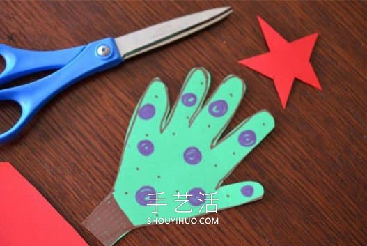 自制圣誕節(jié)紙盤圣誕樹掛飾的方法圖解教程 -  www.rpnrmr.com