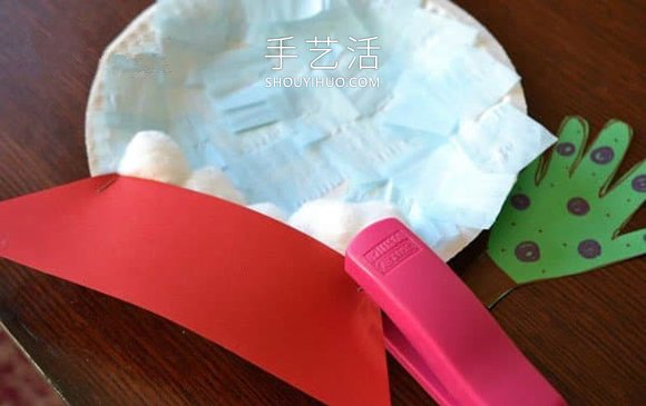 自制圣誕節(jié)紙盤圣誕樹掛飾的方法圖解教程 -  www.rpnrmr.com
