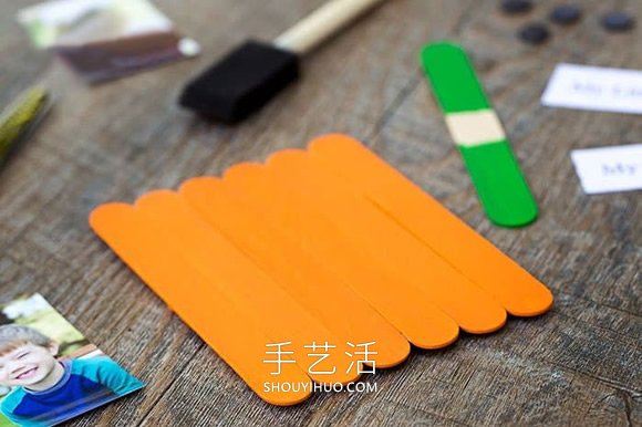 雪糕棍手工制作萬圣節(jié)南瓜相框的做法教程 -  www.rpnrmr.com