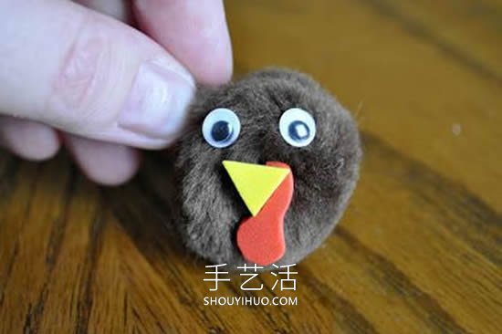 果凍杯廢物利用手工制作火雞的做法教程 -  www.rpnrmr.com