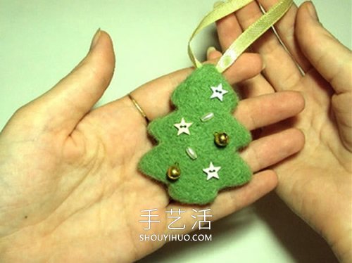 羊毛氈圣誕樹掛飾的制作方法圖解 -  www.rpnrmr.com