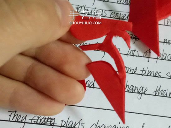 春節(jié)團(tuán)花剪紙步驟和折疊方法圖解教程 -  www.rpnrmr.com