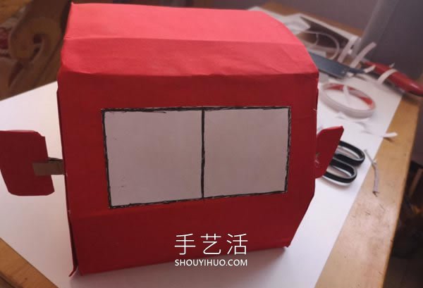 兒童廢物利用手工制作油罐車的做法教程 -  www.rpnrmr.com