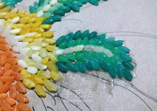 米粒貼畫大公雞的簡單手工制作教程 -  www.rpnrmr.com