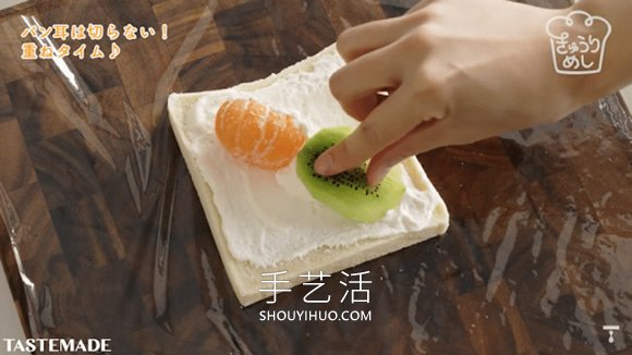 學習如何在家制作這些漂亮的花果三明治 -  www.rpnrmr.com