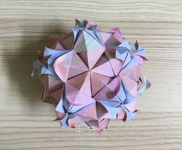 漂亮花球折紙教程步驟圖解分享 -  www.rpnrmr.com
