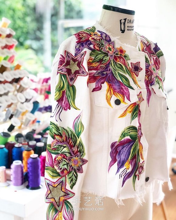 拉丁美洲刺繡藝術(shù)家的手工刺繡牛仔夾克 -  www.rpnrmr.com