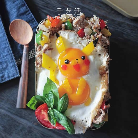 日本媽媽將煎雞蛋做成可愛的飯菜便當(dāng) -  www.rpnrmr.com